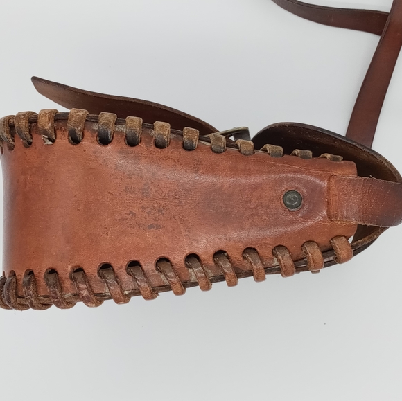 Vintage Handmade Leather Bag - Picture 4 of 13